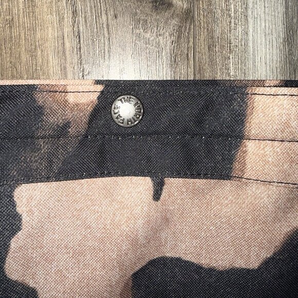 SUPREME THE NORTH FACE BLEACHED DENIM PRINT SHOULDER BAG BLACK OG - Picture 4 of 6